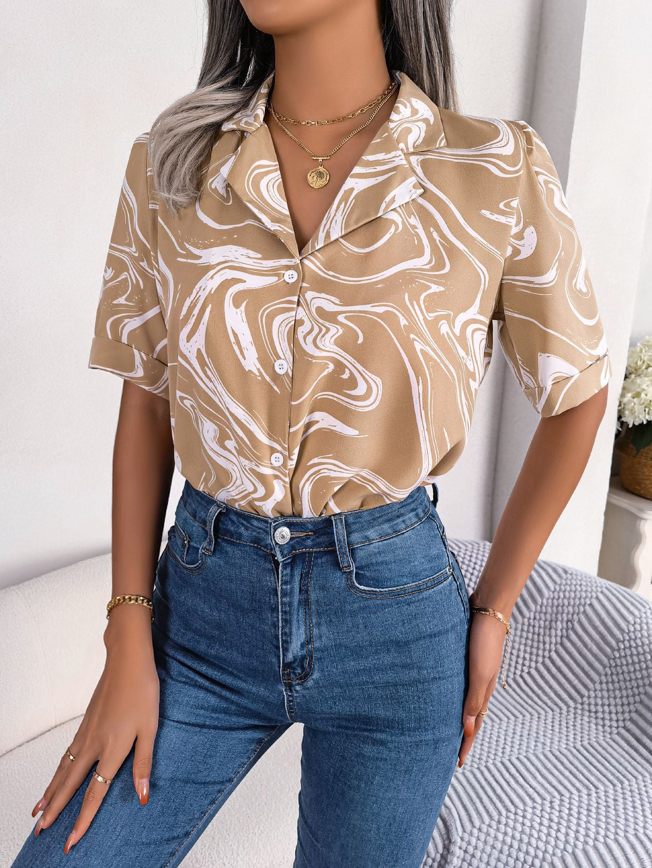 Women's Casual Collar Contrast Color Loose Sleeve Blouses