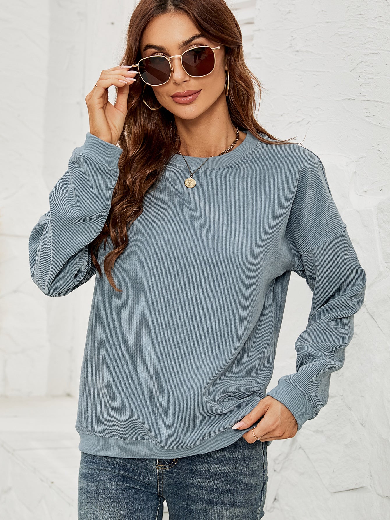 Women's Corduroy Casual Round Neck Pullover Long-sleeved Sweaters