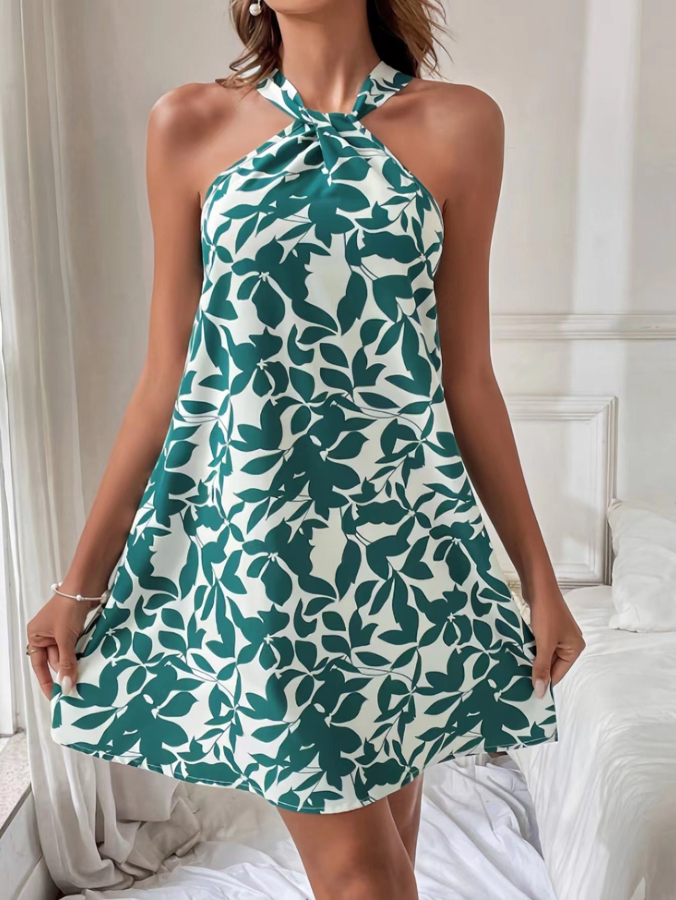 Women's Printed Sleeveless Backless Ruffled Halter Dress Dresses