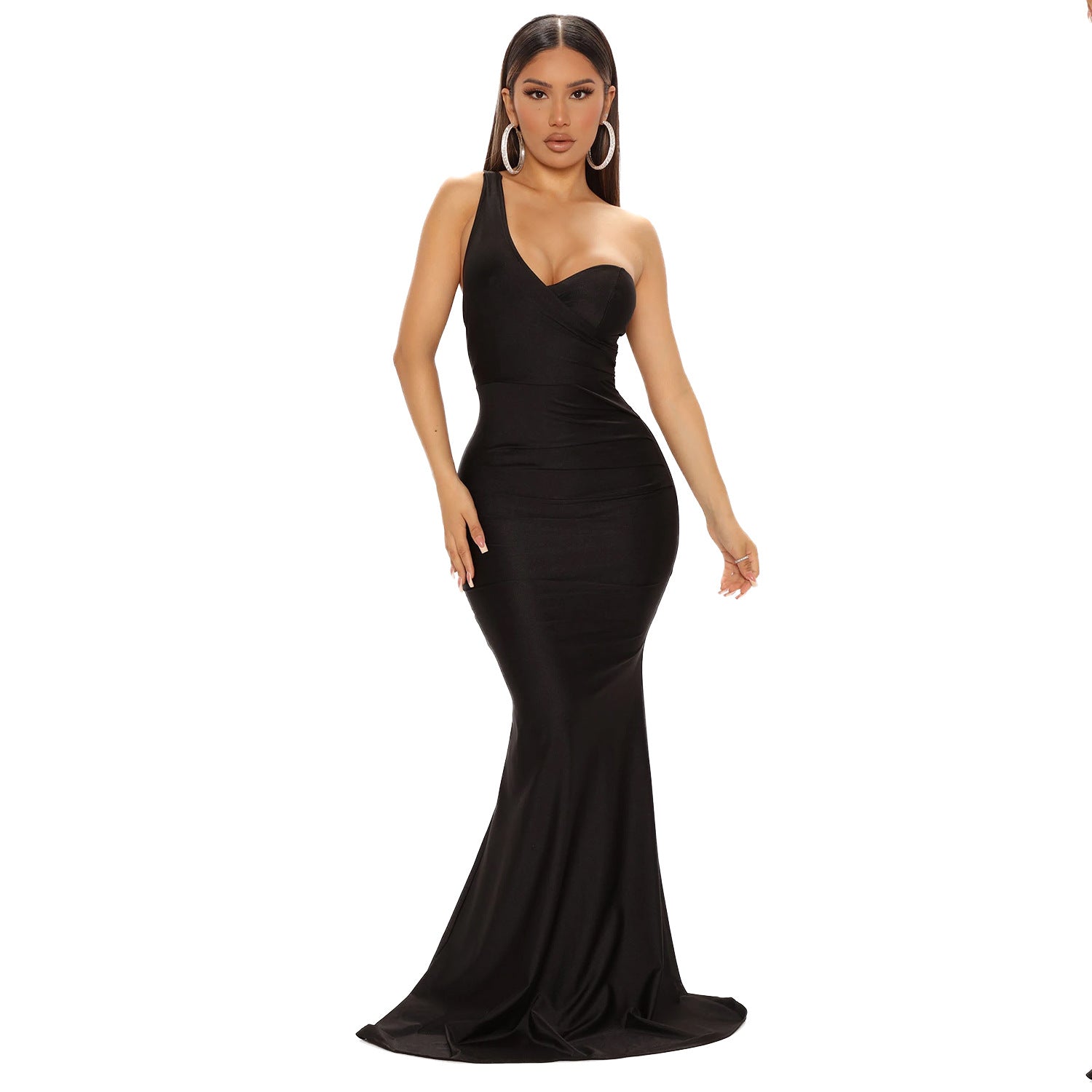 Women's Summer Fashion Sexy One-shoulder Long Dress Dresses