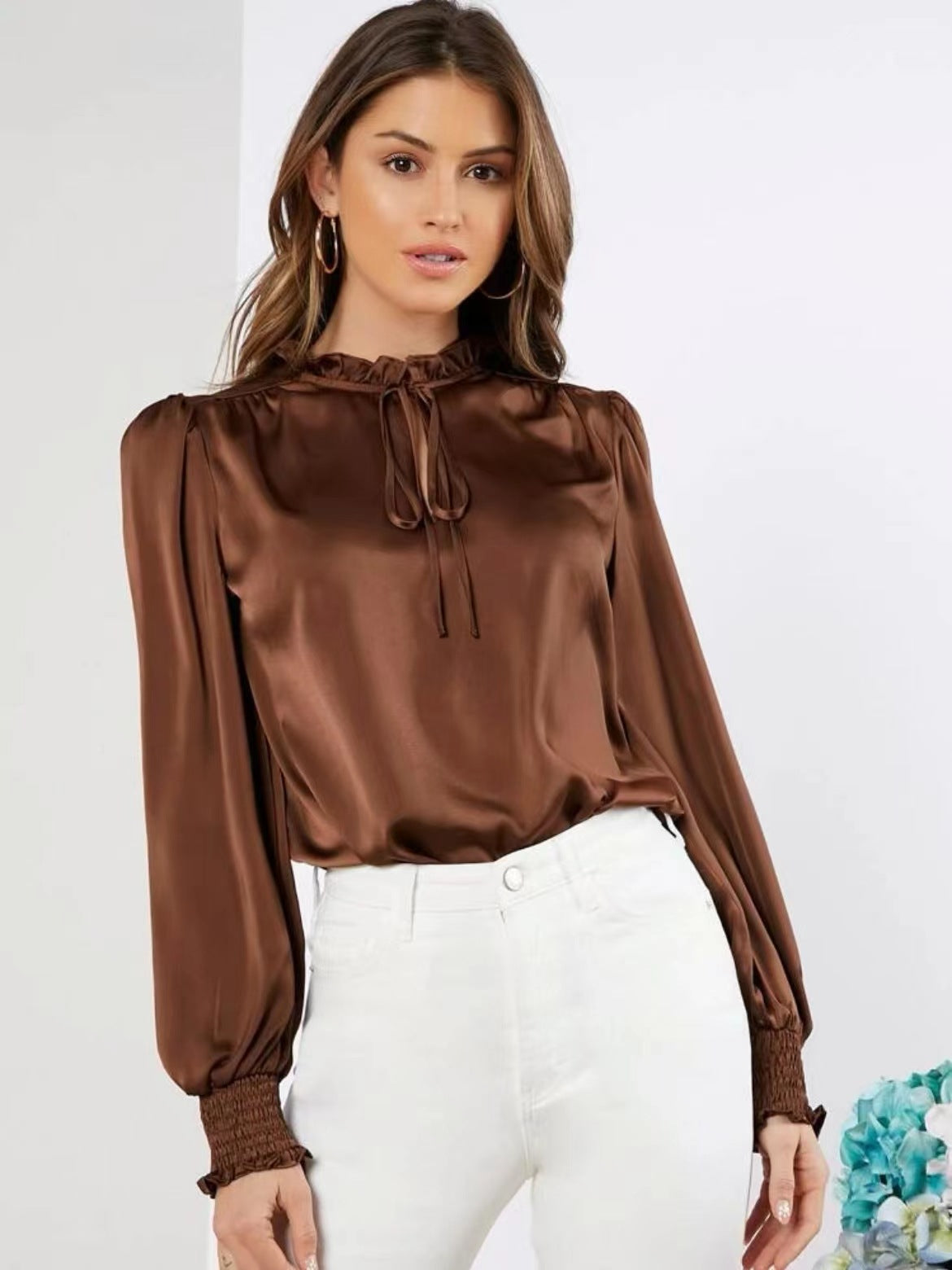 Women's Solid Color Round Neck Long Sleeve Blouses