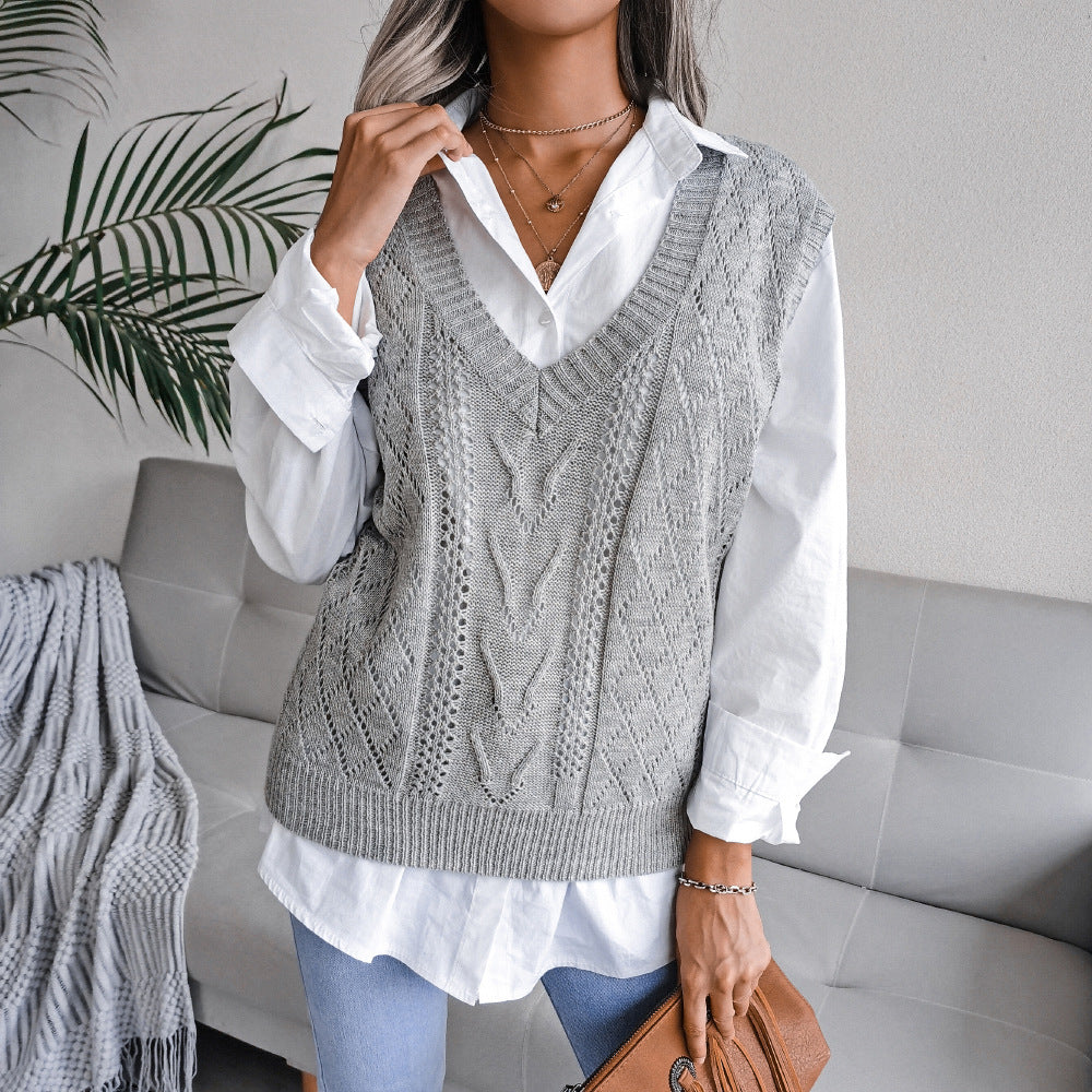 Elegant Women's Hollow Twist V-neck Knitted Sweaters