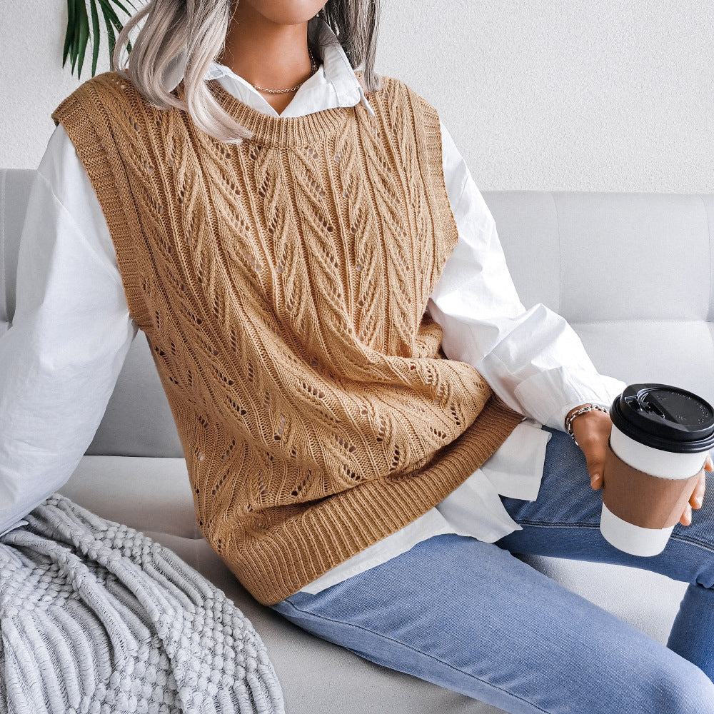 Women's Round Neck Hollow Leaves Casual Knitted Sweaters