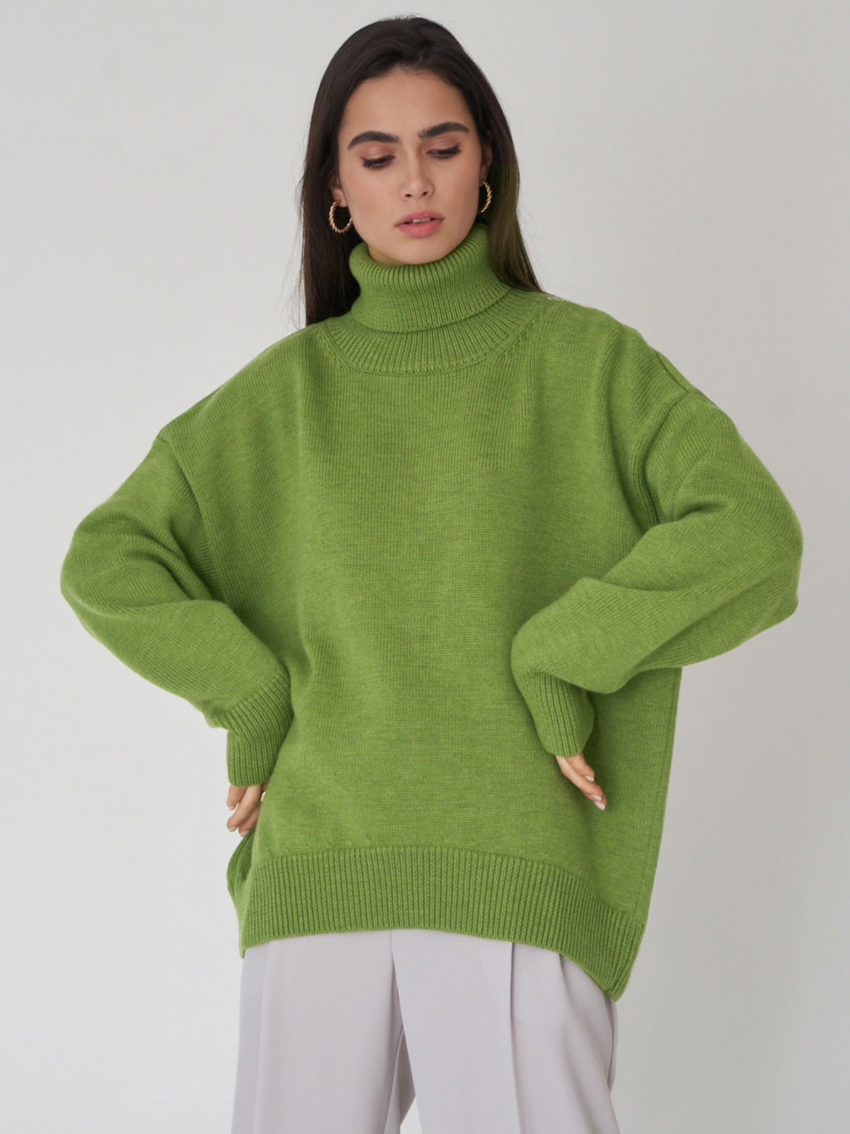 Women's Turtleneck Loose Classic Solid Color Pullover Sweaters