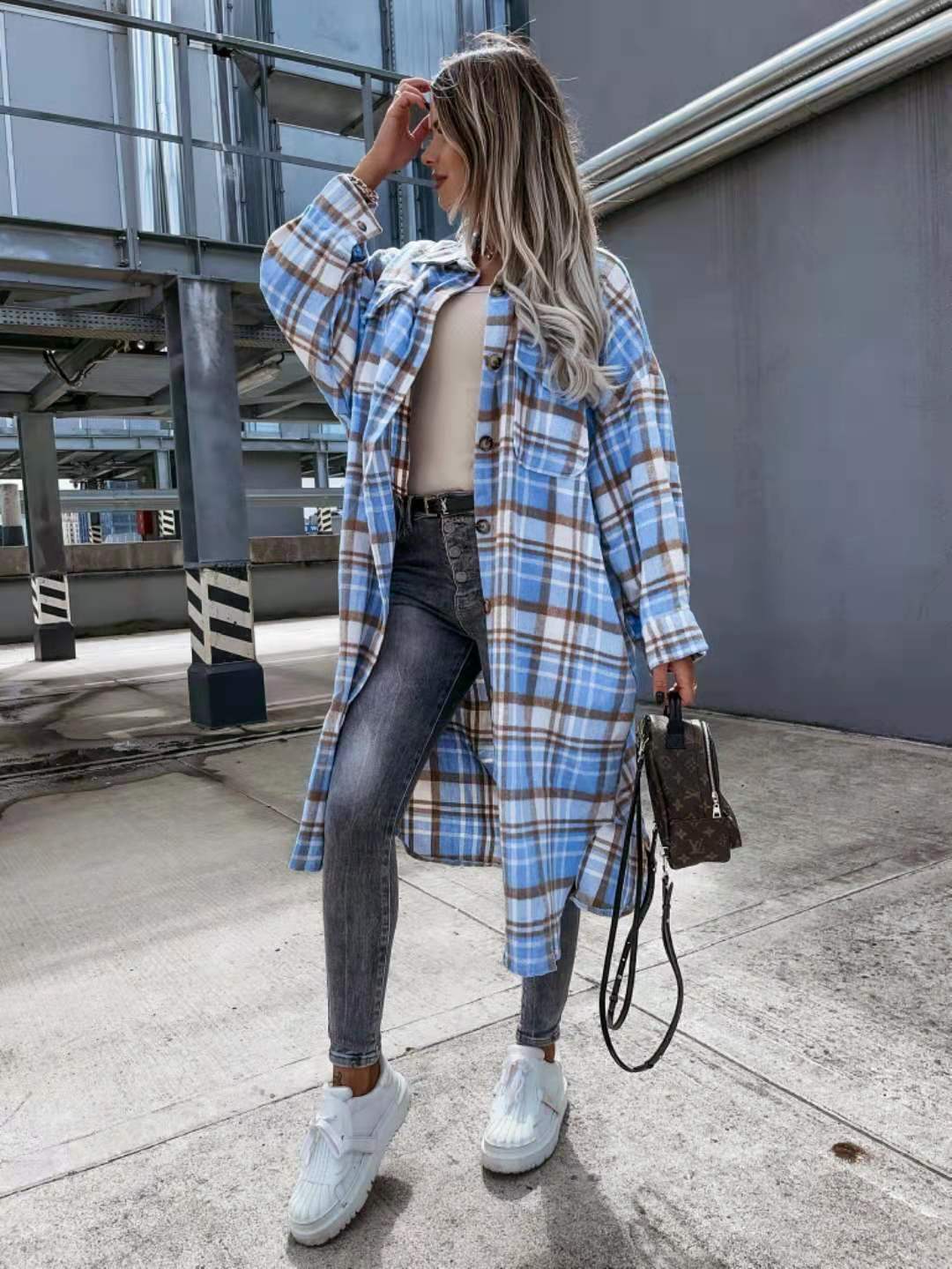 Attractive Unique Stylish Women's Lengthened Plaid Blouses