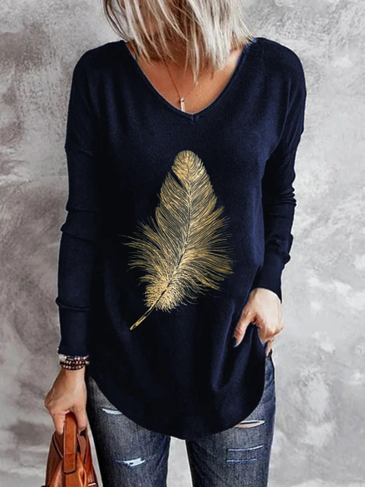 Spring V-neck Leisure Long-sleeved Printed Women's T-shirt